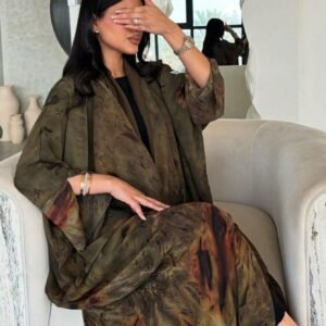 قطعة واحدة من رداء طويل ذو فتحة أمامية من الشيفون الكاجوال أحادي اللون من الفسكوز المصبوغ