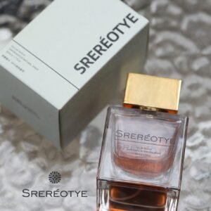 زجاجة عطر 50 مل من نوع ستريوتاي ذات رائحة زهرية