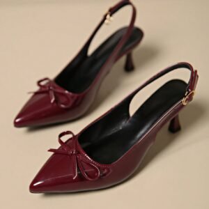 كعب عالي بكعب إبزيم أنيق مناسب للنساء